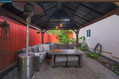 425 Bay St, Crockett, CA 94525 - Photo 35