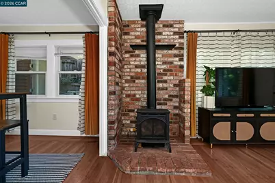 425 Bay St, Crockett, CA 94525 - Photo 9