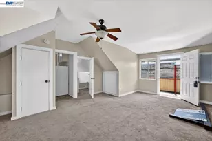 950 Loomis Ct, Oakland, CA 94606 - Photo 31