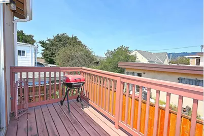 3914 Agua Vista St, Oakland, CA 94601 - Photo 49