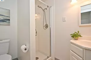 3914 Agua Vista St, Oakland, CA 94601 - Photo 23