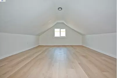 3914 Agua Vista St, Oakland, CA 94601 - Photo 23