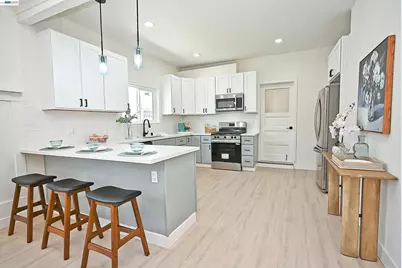 3914 Agua Vista St, Oakland, CA 94601 - Photo 11