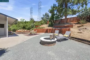 5223 Valmar Dr, Concord, CA 94521 - Photo 31