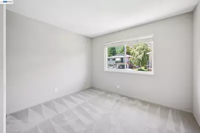 2122 Arroyo Ct #2, Pleasanton, CA 94588 - Photo 15