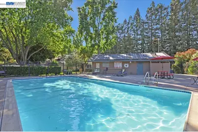 2122 Arroyo Ct #2, Pleasanton, CA 94588 - Photo 23