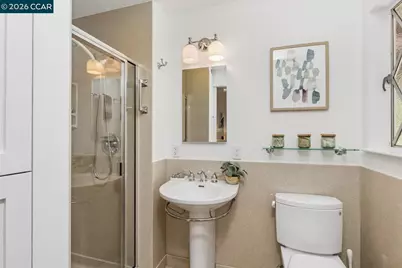 19 Valley Dr, Orinda, CA 94563 - Photo 29
