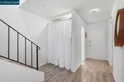 2115 Central #5, Alameda, CA 94501 - Photo 5