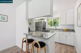 2115 Central, Alameda, CA 94501 - Photo 9