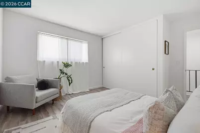 2115 Central #5, Alameda, CA 94501 - Photo 19