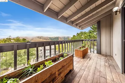 201 Vista Heights Rd, El Cerrito, CA 94530 - Photo 9