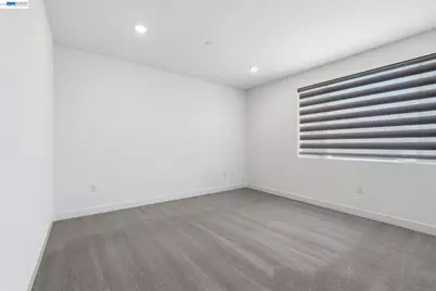 1744 Marino Way, Manteca, CA 95337 - Photo 19