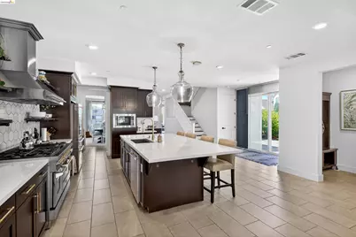 1461 Montclair St, Vallejo, CA 94592 - Photo 17
