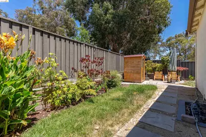 1461 Montclair St, Vallejo, CA 94592 - Photo 81