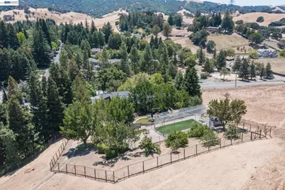 2390 Reliez Valley Rd, Martinez, CA 94553 - Photo 33