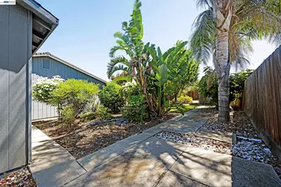 534 Buena Vida Ct, Stockton, CA 95206 - Photo 31