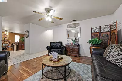 534 Buena Vida Ct, Stockton, CA 95206 - Photo 7