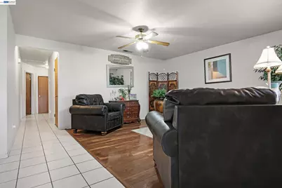 534 Buena Vida Ct, Stockton, CA 95206 - Photo 5