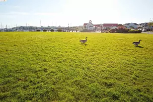 187 Shoreline Ct, Richmond, CA 94804 - Photo 49
