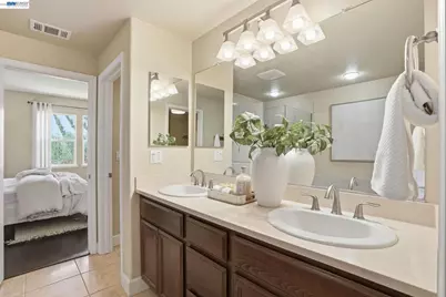 674 Selby Lane #4, Livermore, CA 94551 - Photo 33