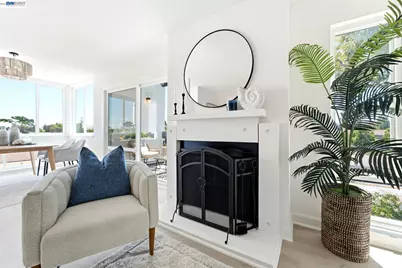 1075 Shell Blvd #11, Foster City, CA 94404 - Photo 9