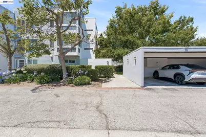 1075 Shell Blvd #11, Foster City, CA 94404 - Photo 59