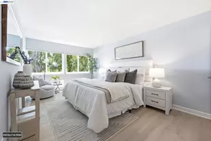 1075 Shell Blvd, Foster City, CA 94404 - Photo 37