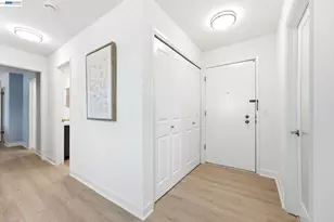 1075 Shell Blvd, Foster City, CA 94404 - Photo 31