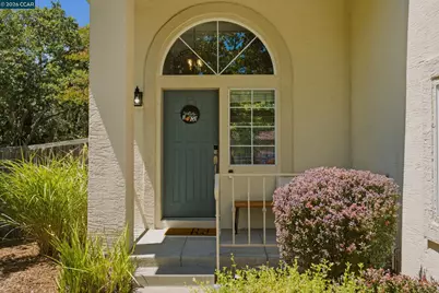 862 Foothill Dr, Windsor, CA 95492 - Photo 5