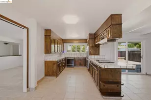 1421 Woodmont Way, Stockton, CA 95209 - Photo 19