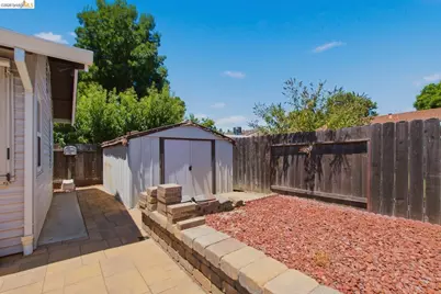 1421 Woodmont Way, Stockton, CA 95209 - Photo 33