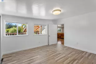 26770 Hayward Blvd, Hayward, CA 94542 - Photo 11