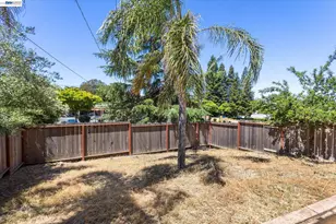 26770 Hayward Blvd, Hayward, CA 94542 - Photo 19