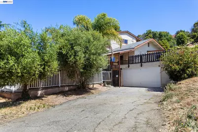 26770 Hayward Blvd, Hayward, CA 94542 - Photo 1
