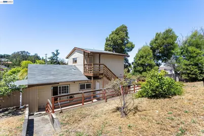 26770 Hayward Blvd, Hayward, CA 94542 - Photo 25