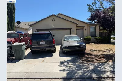 1812 Cielto Dr, Modesto, CA 95358 - Photo 1