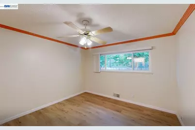 240 Richfield Dr, San Jose, CA 95129 - Photo 13