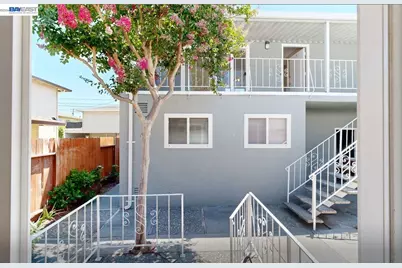 240 Richfield Dr, San Jose, CA 95129 - Photo 17