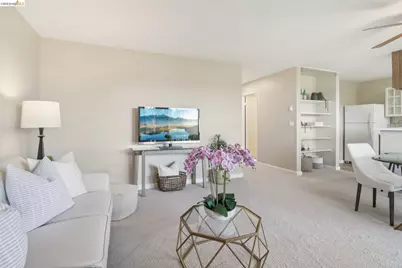 16363 Saratoga St #202E, San Leandro, CA 94578 - Photo 5