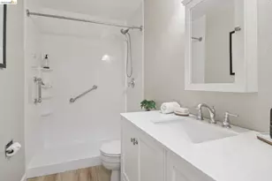 16363 Saratoga St, San Leandro, CA 94578 - Photo 21