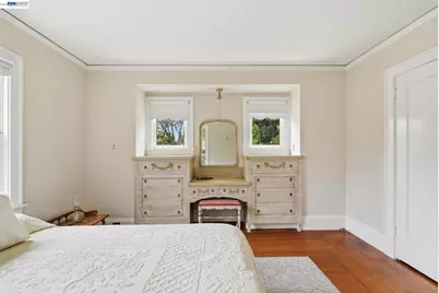 770 Grove Way, Hayward, CA 94541 - Photo 17