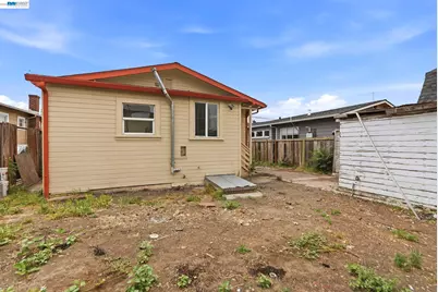 1735 Auseon Ave, Oakland, CA 94621 - Photo 25