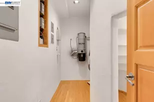 1302 Westview Dr, Berkeley, CA 94705 - Photo 37