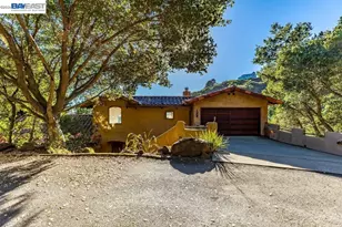 1302 Westview Dr, Berkeley, CA 94705 - Photo 1