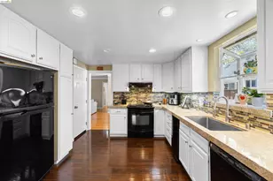 17032 Via Corona, San Lorenzo, CA 94580 - Photo 19