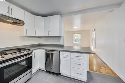 1207 University Ave, Berkeley, CA 94702 - Photo 29