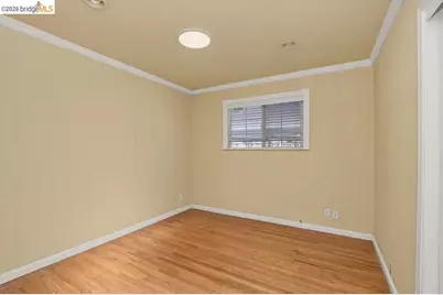 805 Calero St, Milpitas, CA 95035 - Photo 11