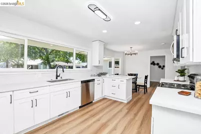 65 Arcade St, Stockton, CA 95204 - Photo 11