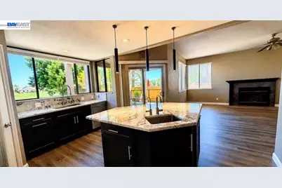1915 Edgeview Way, Discovery Bay, CA 94505 - Photo 49