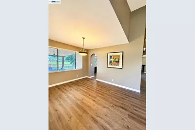 1915 Edgeview Way, Discovery Bay, CA 94505 - Photo 5